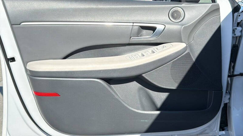 2022 Hyundai Sonata SEL