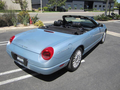 2004 Ford Thunderbird Deluxe