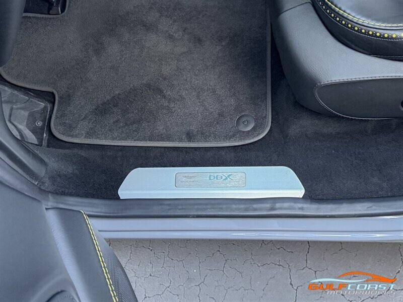 2021 Aston Martin DBX