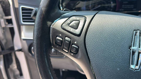 2015 Lincoln MKT EcoBoost