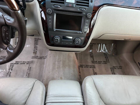 2011 Cadillac DTS Premium Collection