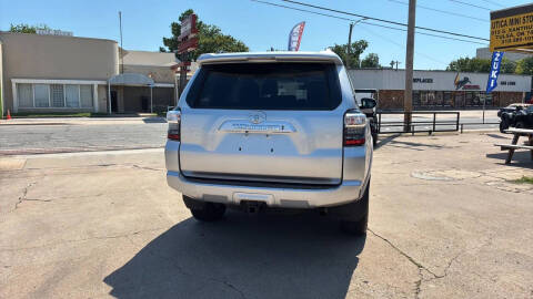 2024 Toyota 4Runner SR5