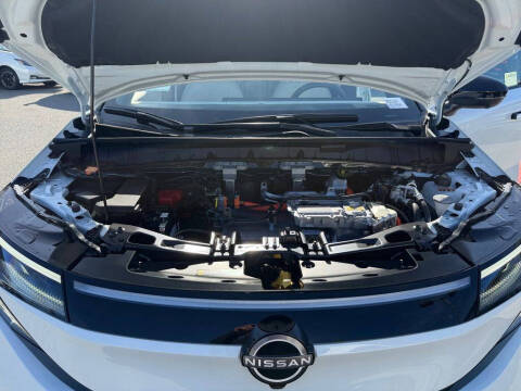 2026 Nissan LEAF Platinum+