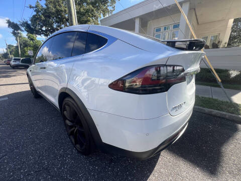 2017 Tesla Model X 75D