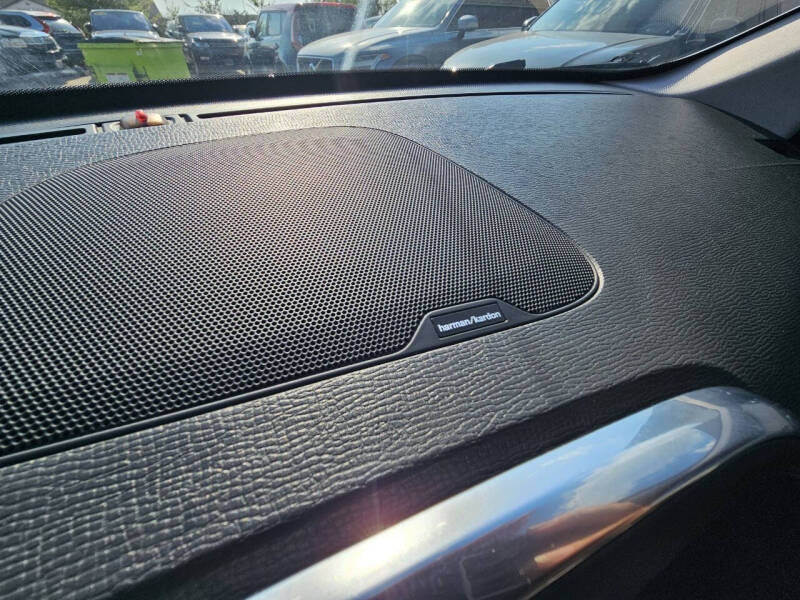 2017 Volvo XC60 T5 Dynamic