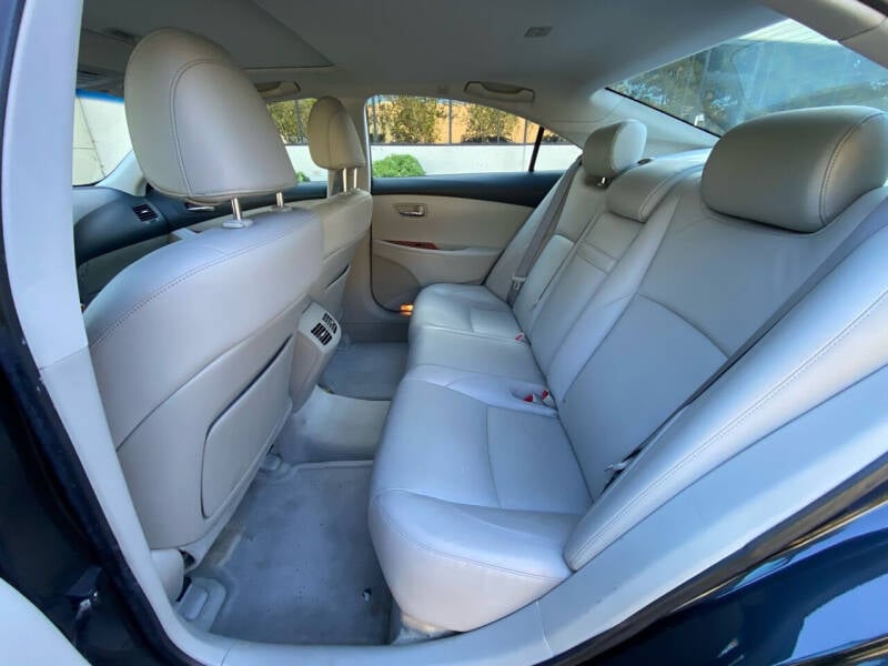 2007 Lexus ES 350 photo 18