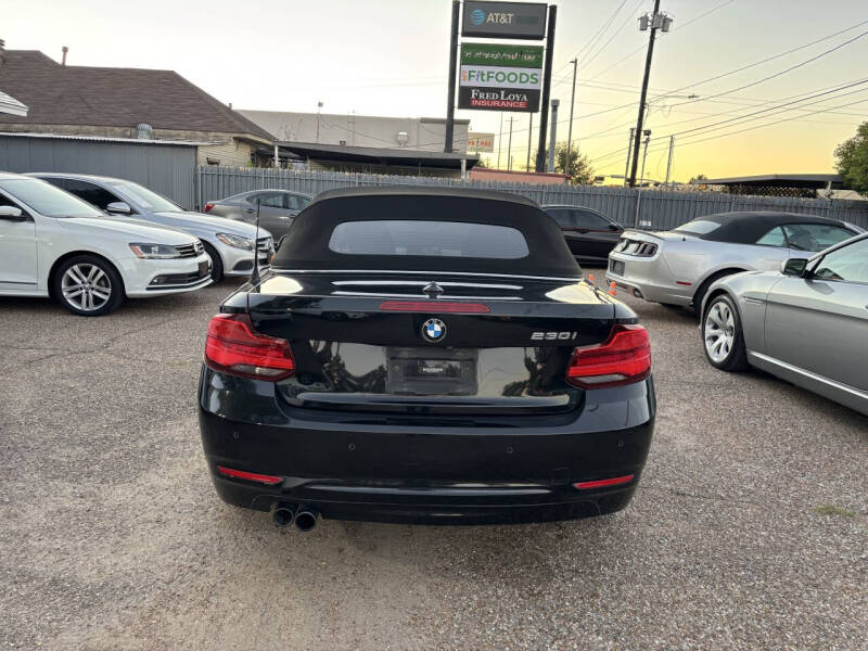 2019 BMW 2 Series 230i