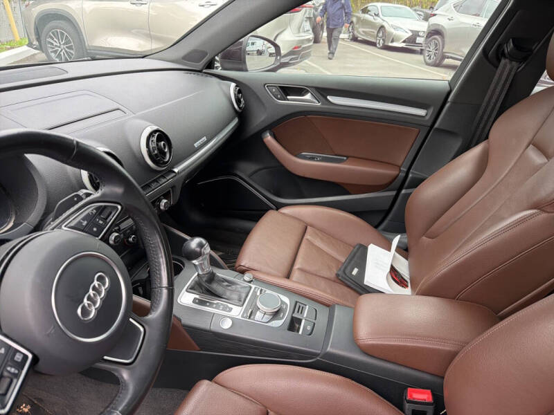 2016 Audi A3 Sportback e-tron 1.4T Premium Plus