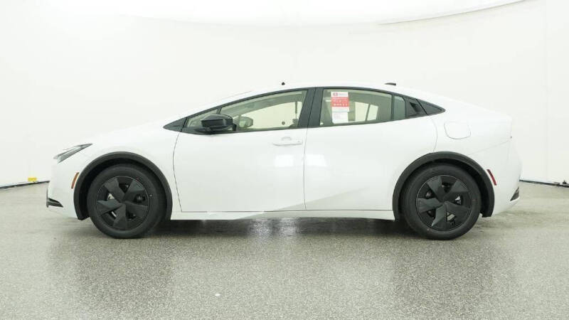 2026 Toyota Prius Plug-in Hybrid SE