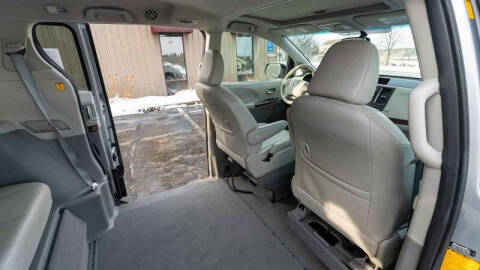 2011 Toyota Sienna