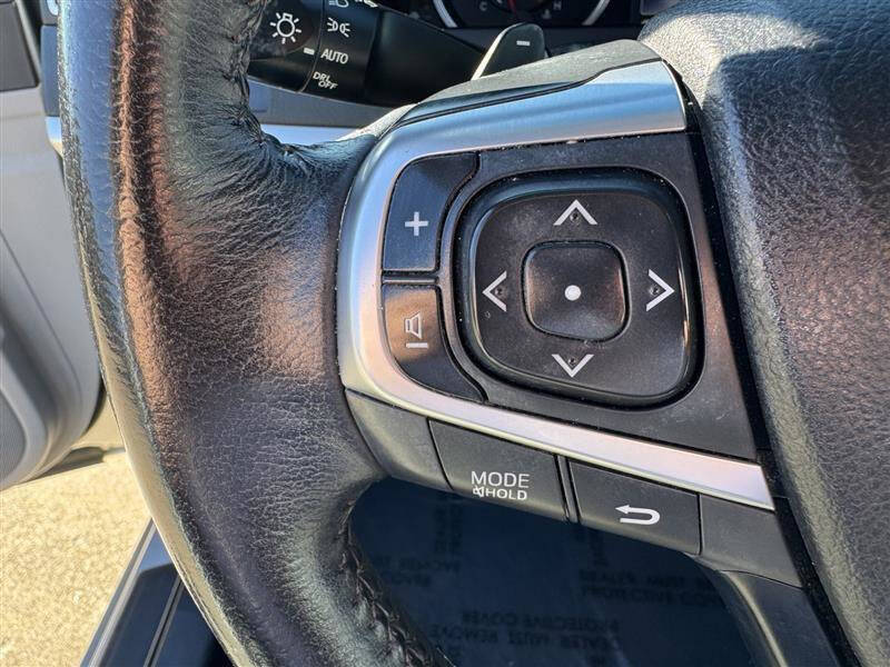 2016 Toyota Camry XLE