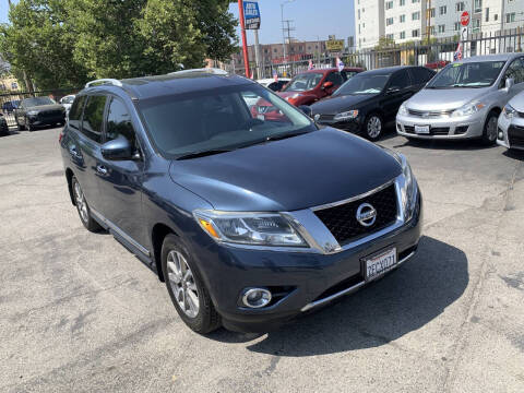 2014 Nissan Pathfinder SL