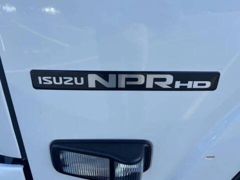 2023 Isuzu NPR-HD