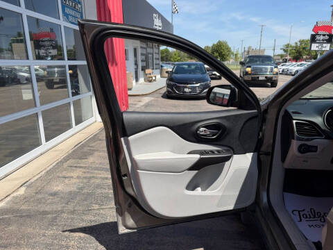 2021 Jeep Cherokee Latitude Plus