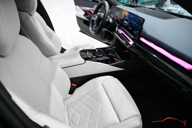 2024 BMW i5 eDrive40