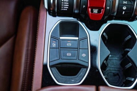 2020 Lamborghini Urus