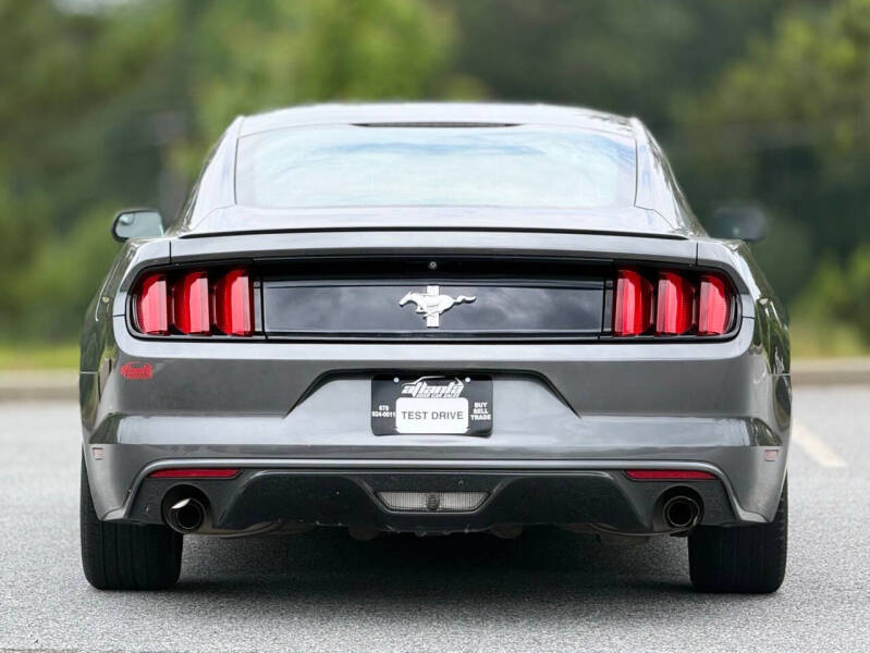 2016 Ford Mustang V6
