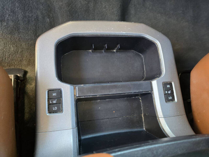 2015 Toyota Sequoia Platinum