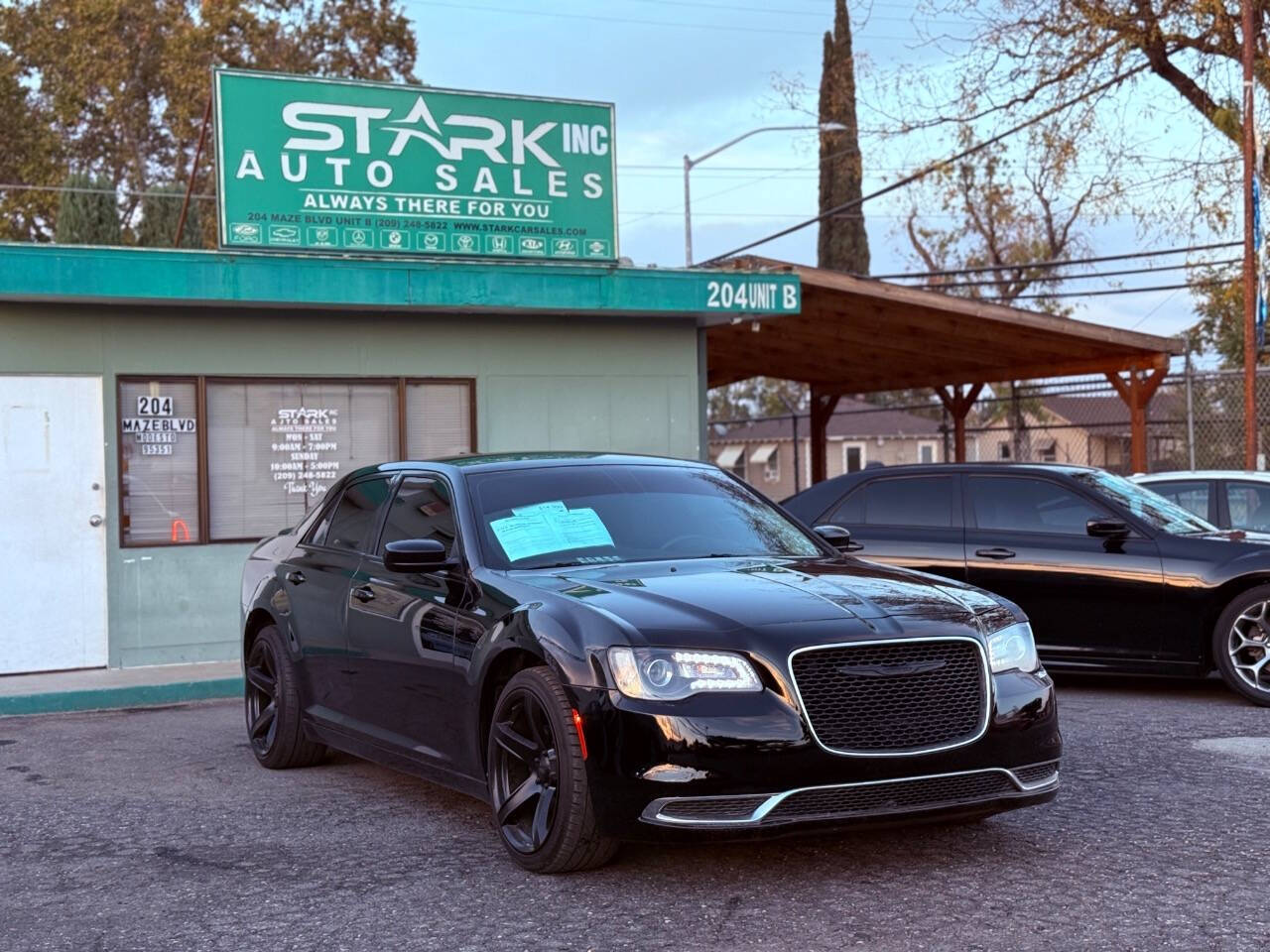 2019 Chrysler 300 for sale at STARK AUTO SALES INC in Modesto, CA