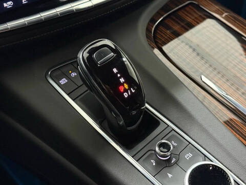 2023 Cadillac Escalade ESV Luxury