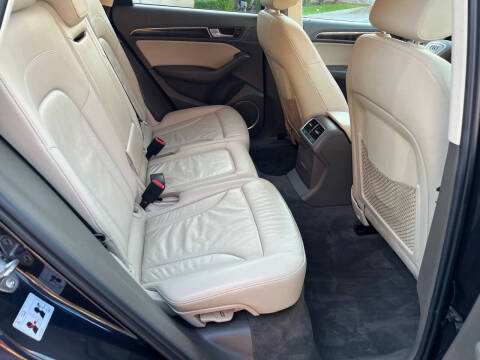 2016 Audi Q5 2.0T quattro Premium Plus