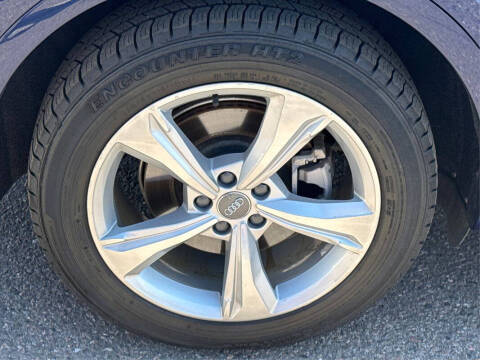 2020 Audi Q5 quattro Premium Plus 45 TFSI