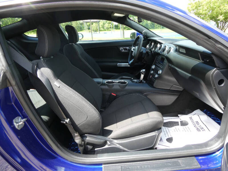2015 Ford Mustang V6