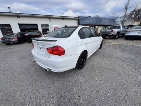 2011 BMW 3 Series 335i