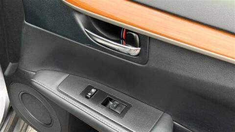 2013 Lexus ES 300h