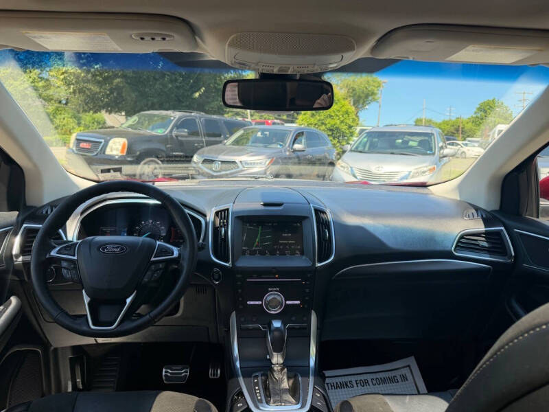 2018 Ford Edge Sport