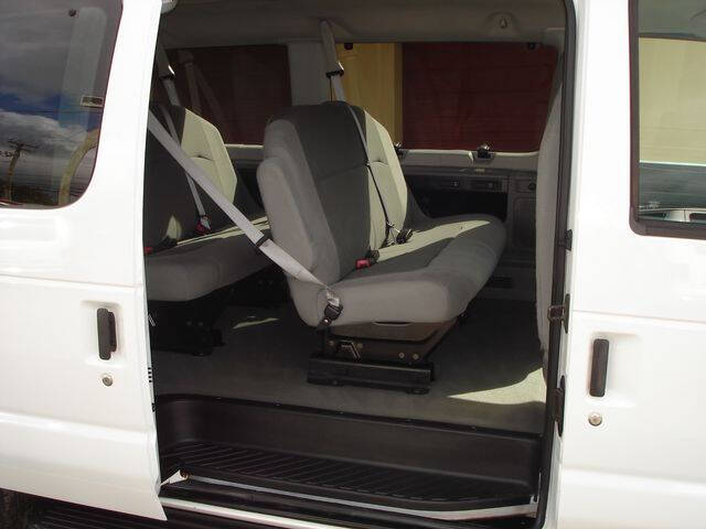 2009 Ford E-Series E-350 SD XLT