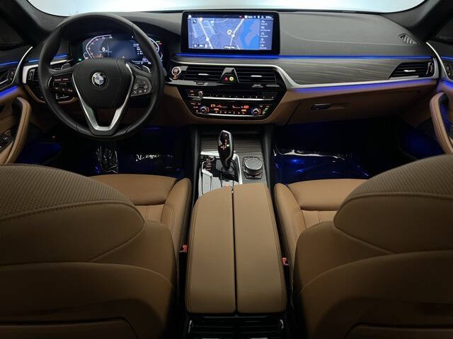 2023 BMW 5 Series 530i