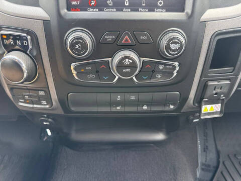 2021 RAM 1500 Classic Express