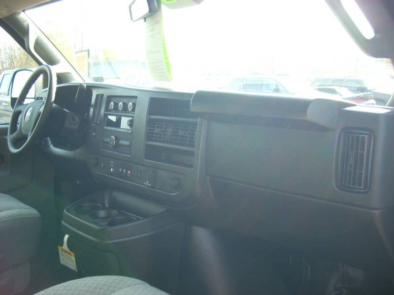 2024 GMC Savana LS 3500