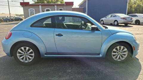 2013 Volkswagen Beetle 2.5L Entry