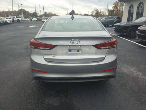 2017 Hyundai Elantra