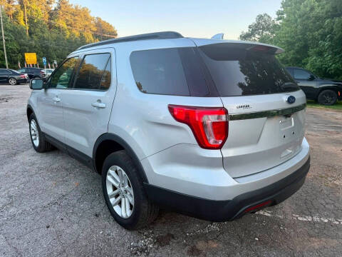 2017 Ford Explorer