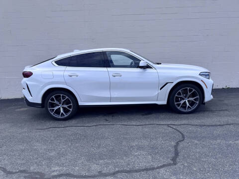 2022 BMW X6 xDrive40i