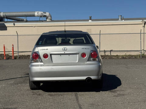 2002 Lexus IS 300