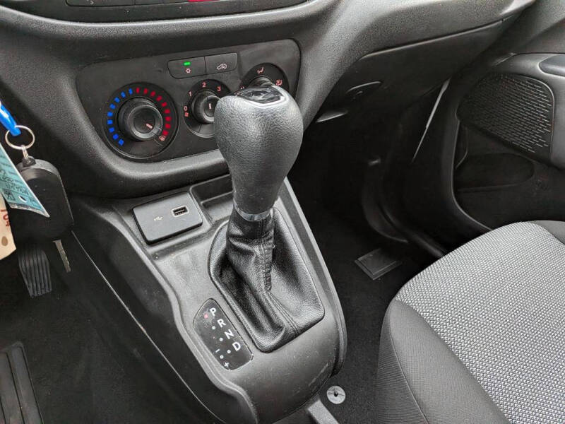 2021 RAM ProMaster City Tradesman