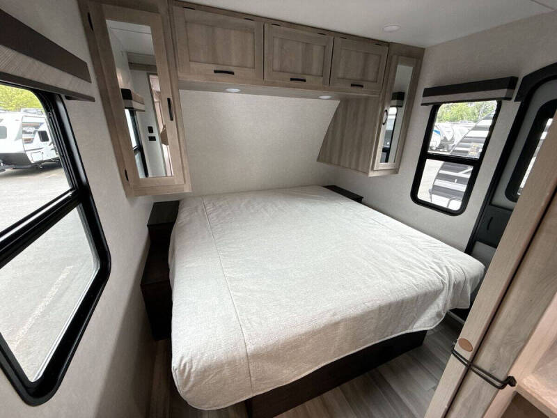 2021 Winnebago Voyage
