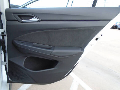 2024 Volkswagen Golf GTI S