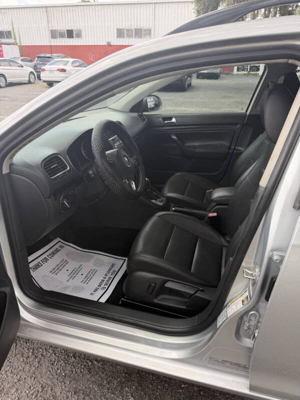 2011 Volkswagen Jetta SportWagen S