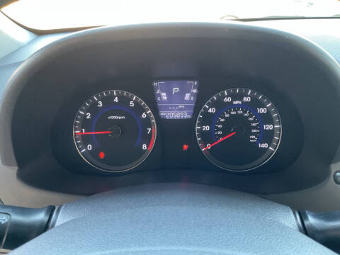 2012 Hyundai Accent GS