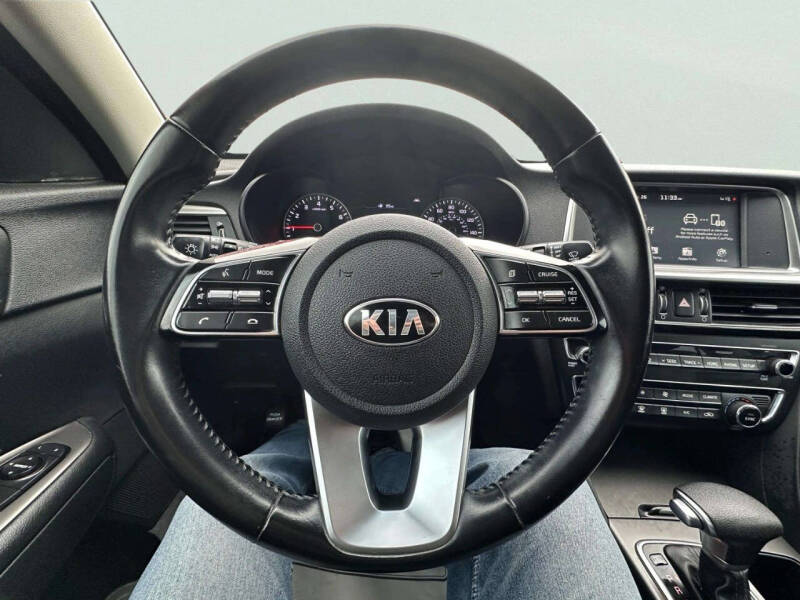 2019 Kia Optima LX