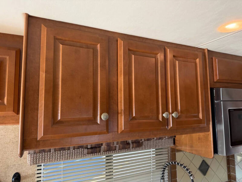 2012 Freightliner XCS Chassis