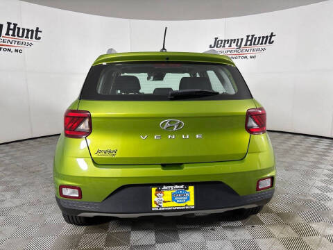2023 Hyundai Venue SEL