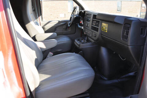 2015 GMC Savana LS 2500