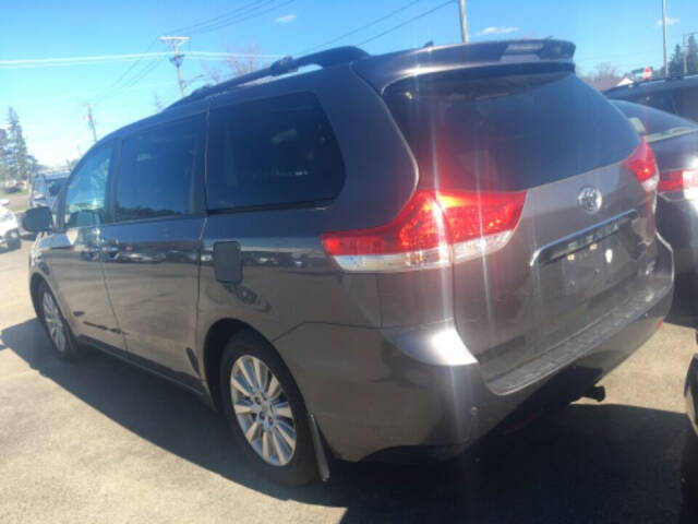 2014 Toyota Sienna for sale at Bob and Jill's Drive and Buy in Bemidji, MN