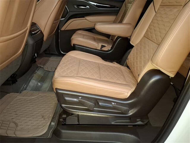 2023 Cadillac Escalade ESV Premium Luxury